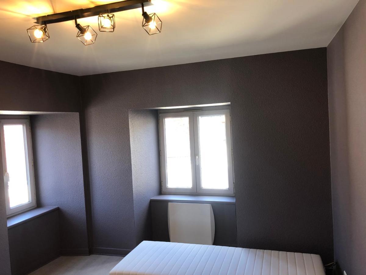 Appartement Porte Du Cantal Massiac Kültér fotó